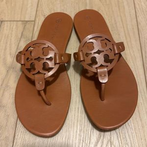 Tory Burch Miller 9.5 cognac leather